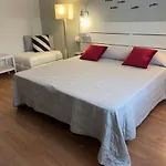 Il Colle Di Monterosso 3* مونتيروسّو ال ماري