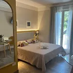 Il Colle Di Monterosso Otel 3*