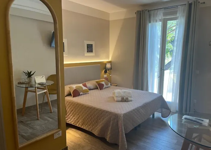 Il Colle Di Monterosso Szálloda 3*